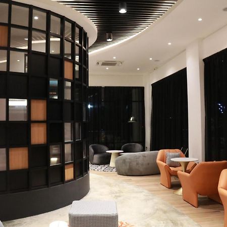 Otel Hotel Suite Sibu Exterior photo